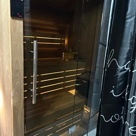 Plivska 1 בקתה *