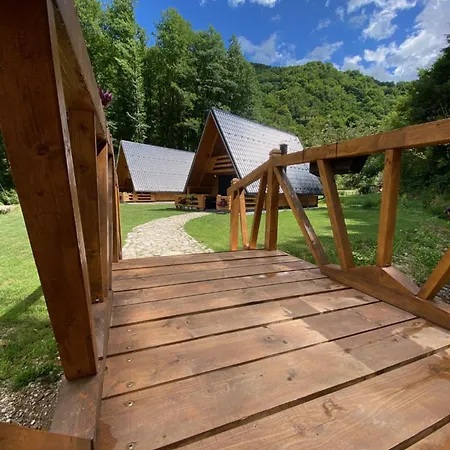 Plivska 1 Alpesi faház *